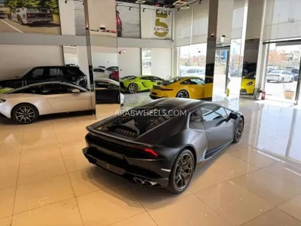 لامبورغيني هوراكان 2019 for Sale in الرياض Image-4