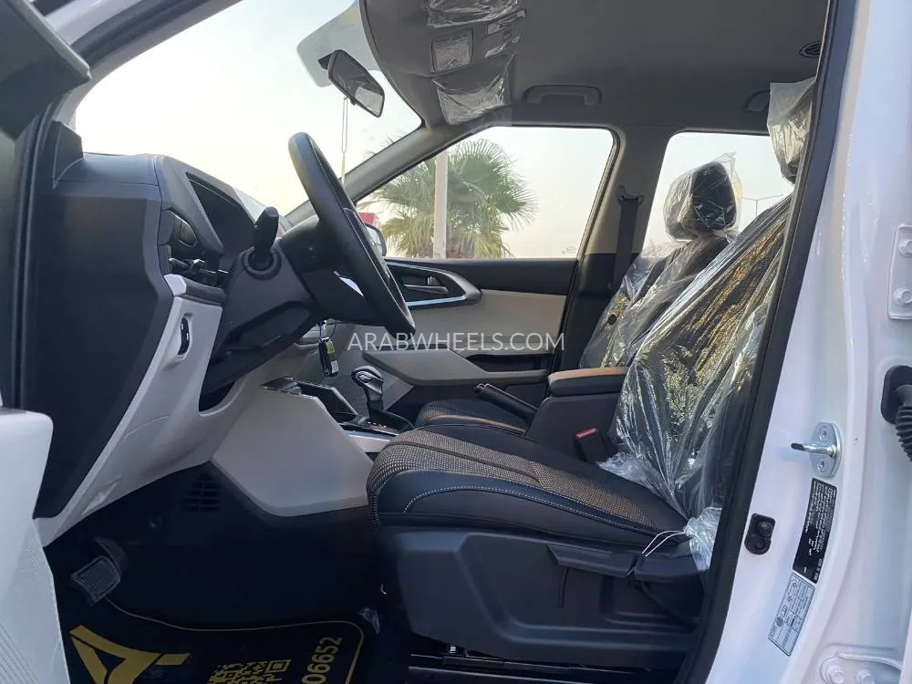 كيا كارينز 2025 for Sale in الرياض Image-8