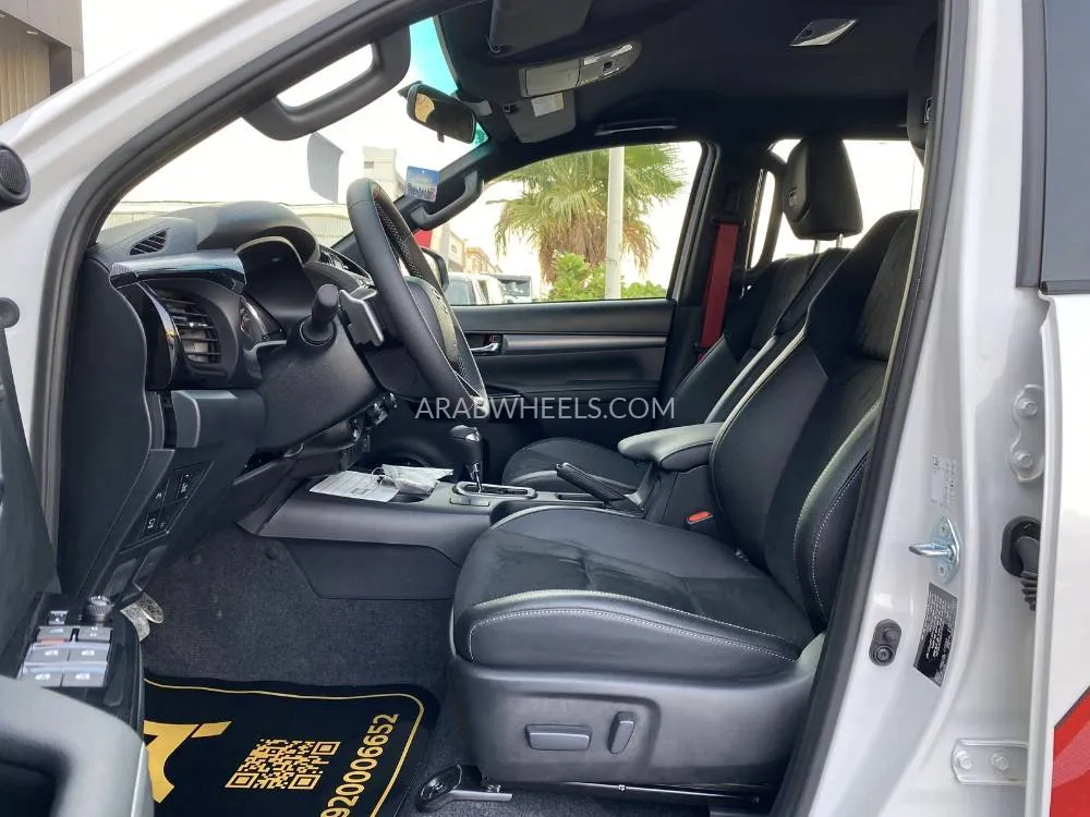 تويوتا هايلكس 2025 for Sale in الرياض Image-7