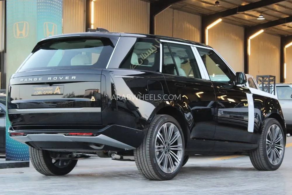 لاند روفر رينج روفر 2025 for Sale in الرياض Image-4