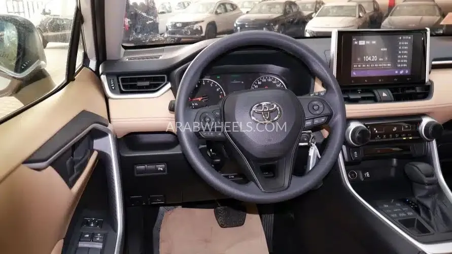 تويوتا راف 4 2025 for Sale in الرياض Image-12