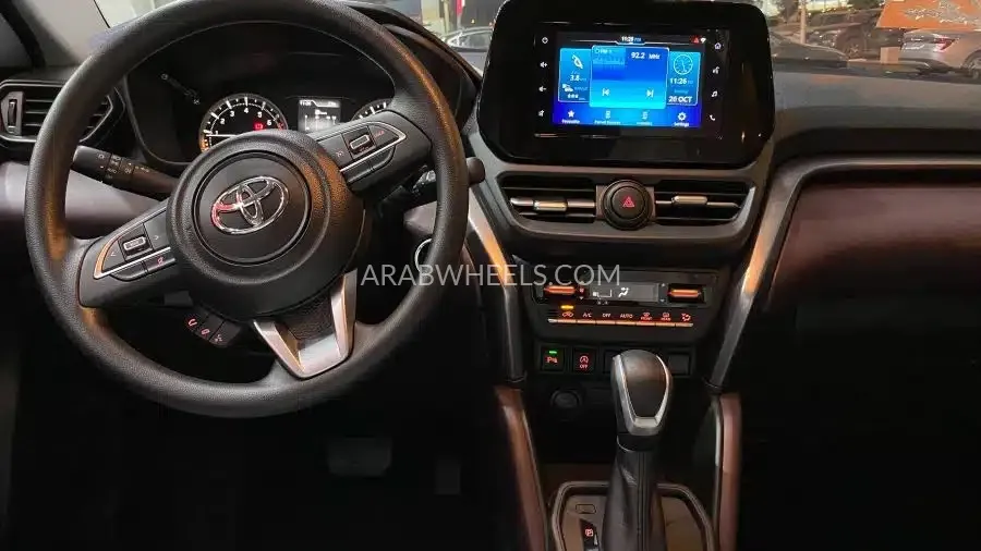 تويوتا أوربان كروزر 2025 for Sale in الرياض Image-9