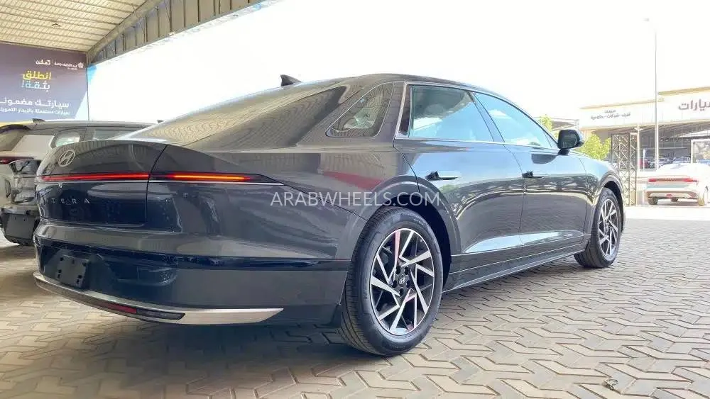 هيونداي أزيرا 2025 for Sale in الرياض Image-3