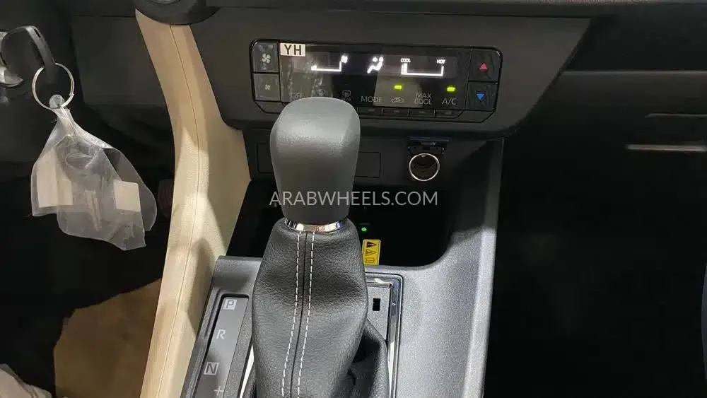 Toyota Yaris 2024 for Sale in Riyadh Image-7