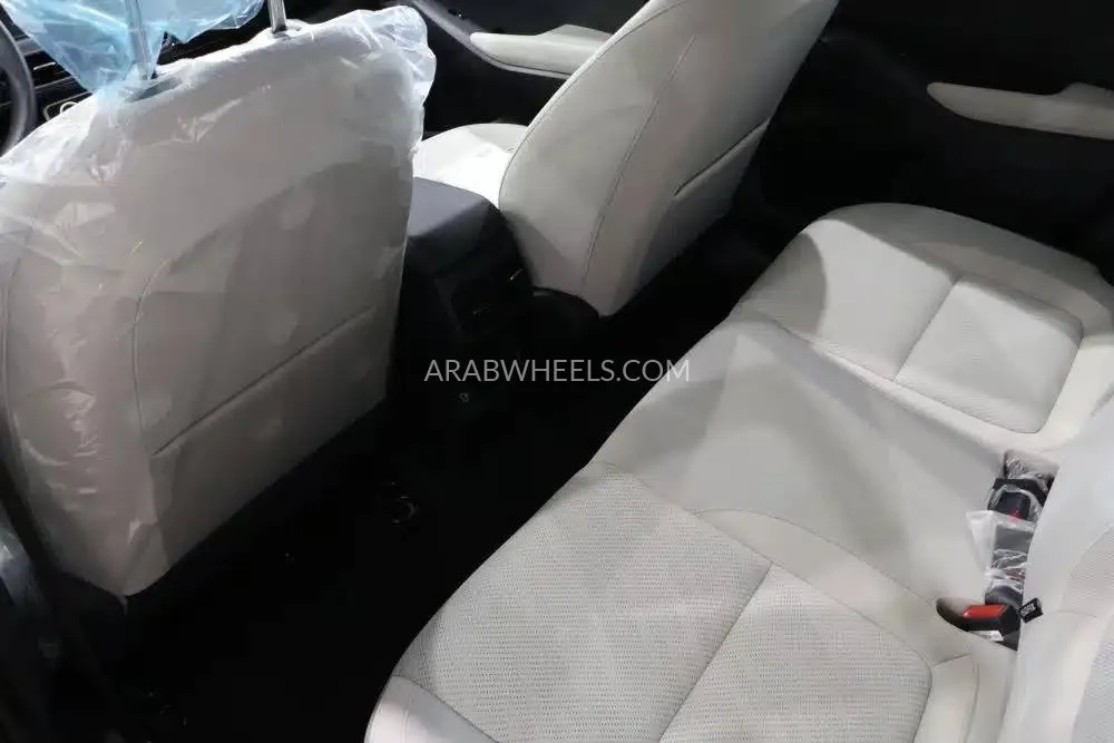 Kia Seltos 2024 for Sale in Riyadh Image-9