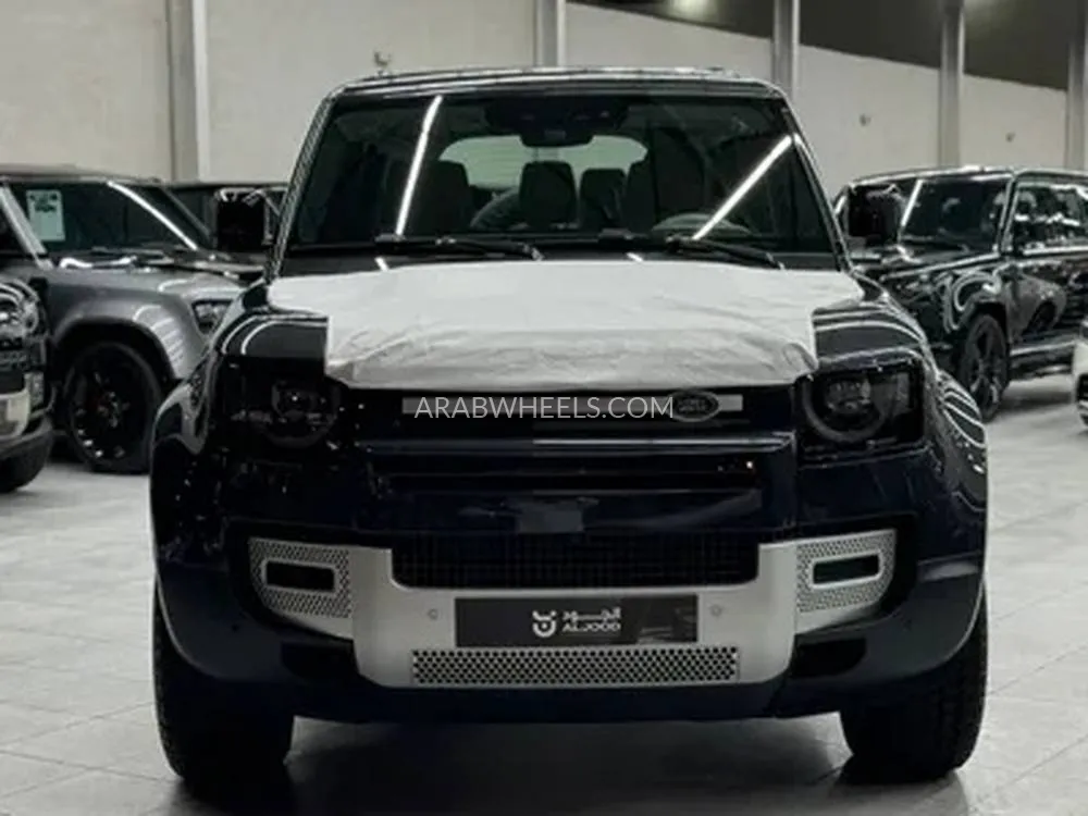 لاند روفر ديفندر 2024 for Sale in الرياض Image-3