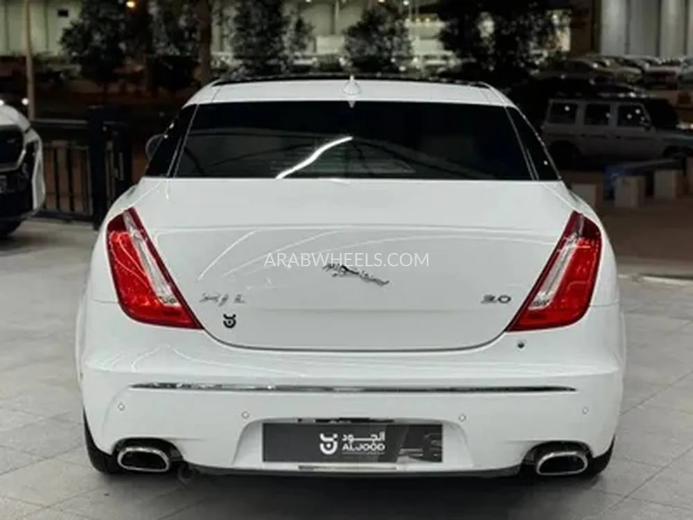  جاكوار XJ 2013 for Sale in الرياض Image-5