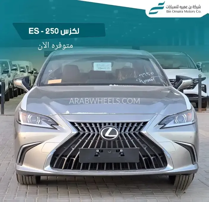 لكزس ES 2025 for Sale in الرياض Image-3