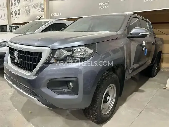 بيجو لاندتريك 2025 for Sale in الدمام Image-5