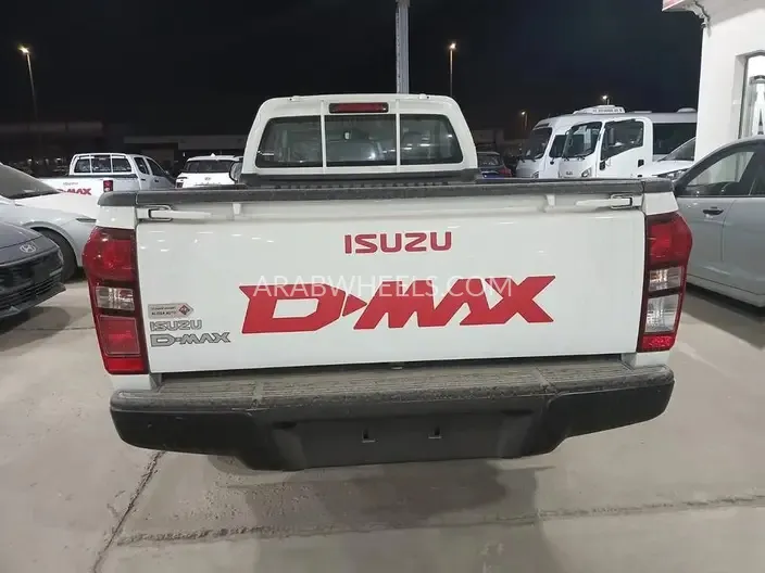 إيسوزو دي ماكس 2025 for Sale in الدمام Image-7