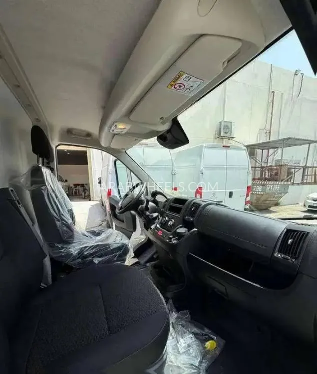 بيجو بوكسر 2025 for Sale in الدمام Image-6