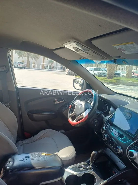 هيونداي توسان 2014 for Sale in الرياض Image-11