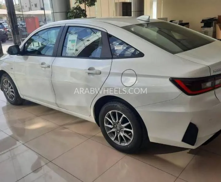 Toyota Yaris 2025 for Sale in Riyadh Image-4