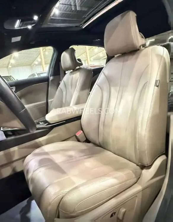 كيا K8 2022 for Sale in الرياض Image-16