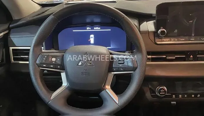ميتسوبيشي أوتلاندر 2025 for Sale in الرياض Image-9