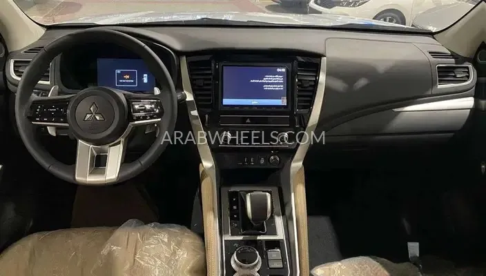 ميتسوبيشي مونتيرو سبورت 2025 for Sale in الرياض Image-10
