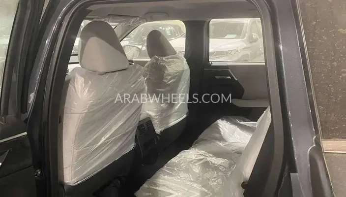 ميتسوبيشي أوتلاندر 2025 for Sale in الرياض Image-13