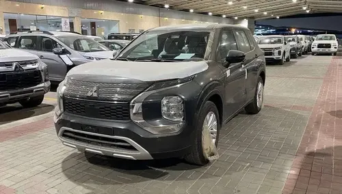 Mitsubishi Outlander 2025