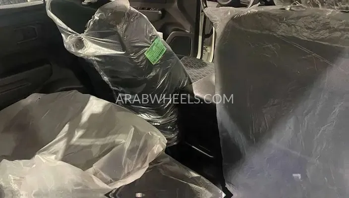 ميتسوبيشي L200 2024 for Sale in الرياض Image-8