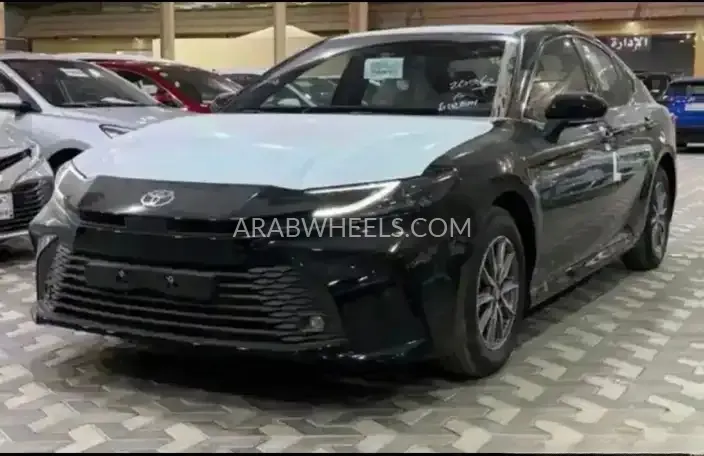 تويوتا كامري 2025 for Sale in الرياض Image-2