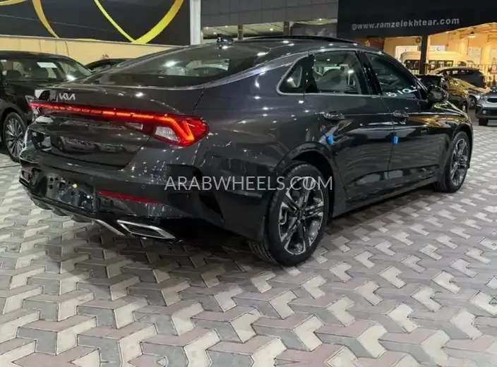 كيا K5 2023 for Sale in الرياض Image-12