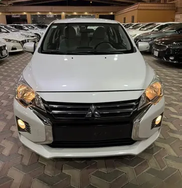 Mitsubishi Attrage 1.2 GLX (Base) 2021