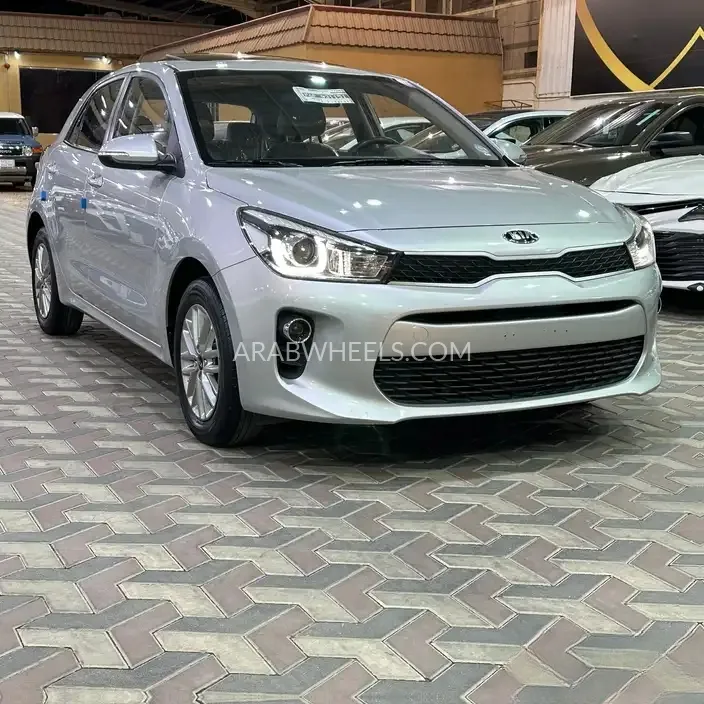 كيا ريو 2020 for Sale in الرياض Image-9