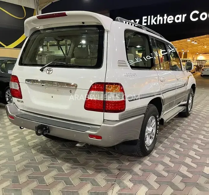 تويوتا لاند كروزر 2006 for Sale in الرياض Image-9
