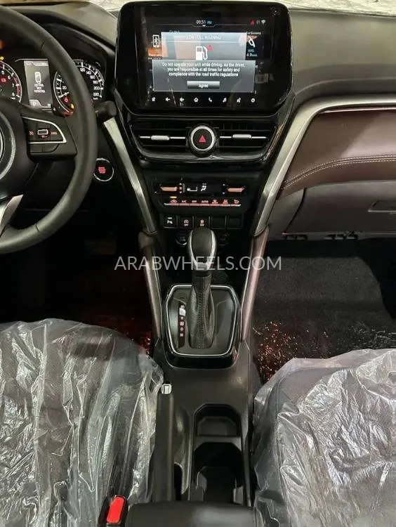 تويوتا أوربان كروزر 2025 for Sale in الرياض Image-12