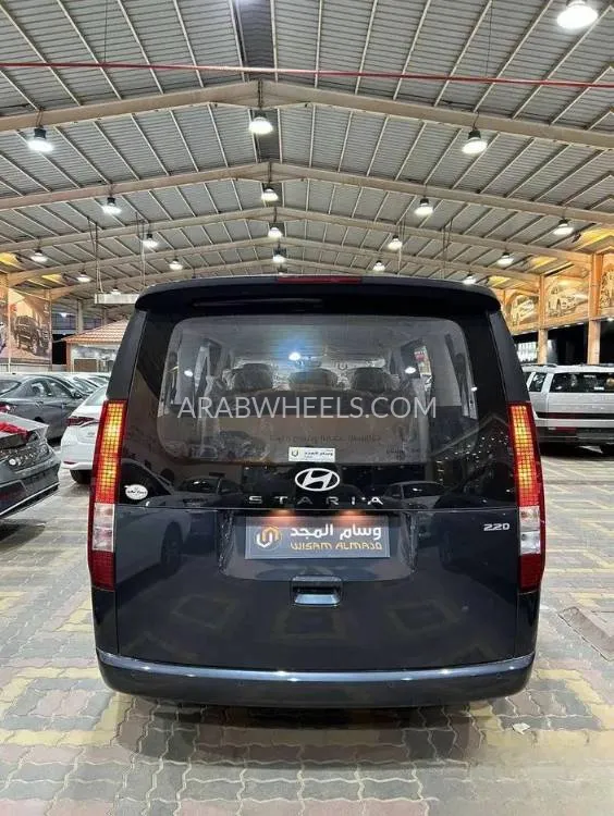 هيونداي ستاريا 2025 for Sale in الرياض Image-6