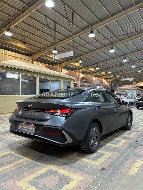 هيونداي إلنترا 2025 for Sale in الرياض Image-4