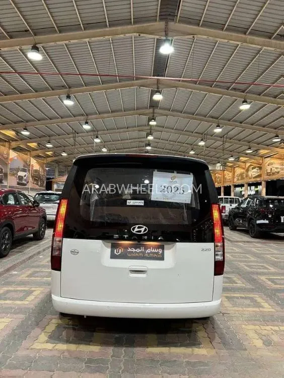 هيونداي ستاريا 2025 for Sale in الرياض Image-6