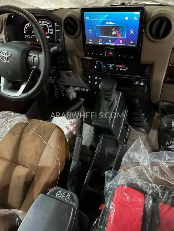 تويوتا لاند كروزر ٧٠ سيريز 2025 for Sale in الرياض Image-9