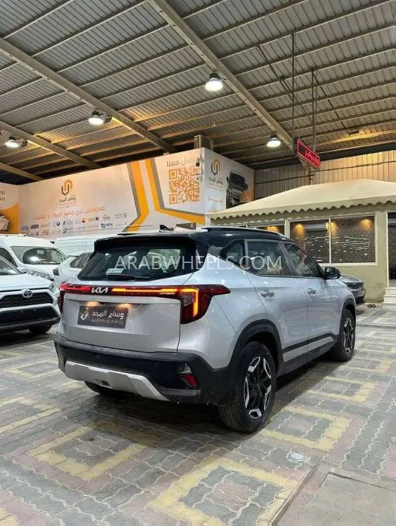 كيا سيلتوس 2025 for Sale in الرياض Image-4