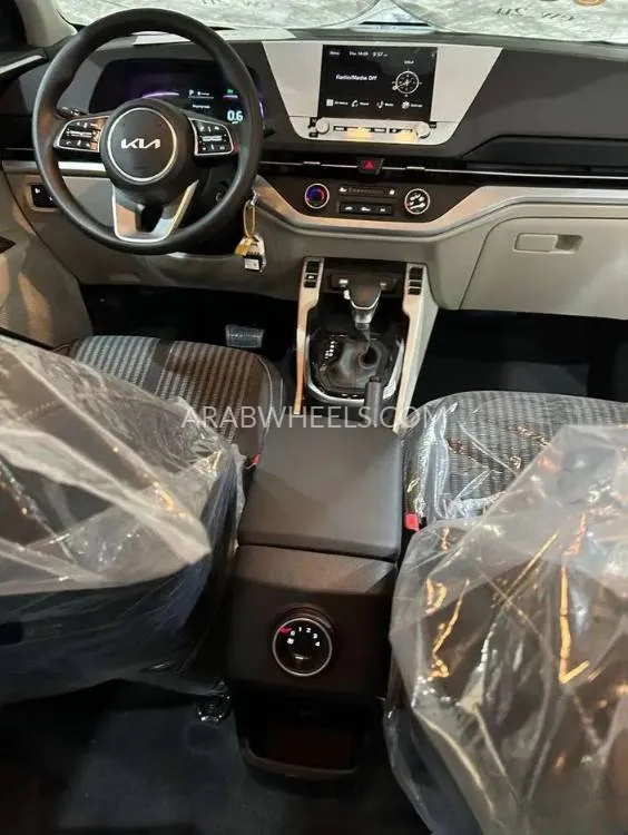 كيا كارينز 2025 for Sale in الرياض Image-12