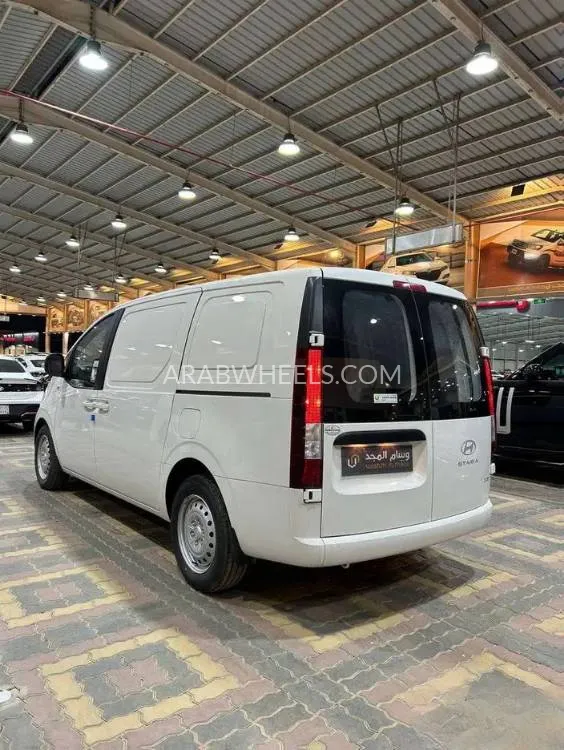 هيونداي ستاريا 2025 for Sale in الرياض Image-5
