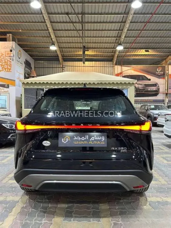 لكزس RX 2025 for Sale in الرياض Image-6