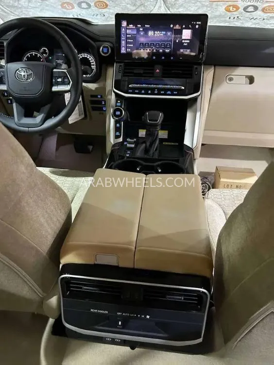 نيسان صني 2024 for Sale in الرياض Image-12
