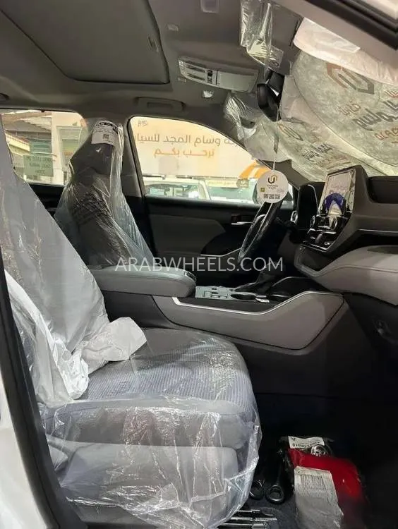 تويوتا جراند هايلاندر 2025 for Sale in الرياض Image-8