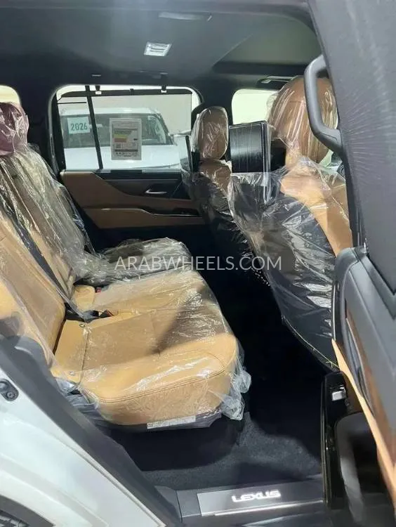 لكزس LX 2025 for Sale in الرياض Image-10