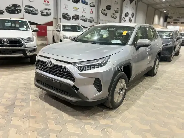 تويوتا راف 4 2025 for Sale in الرياض Image-3