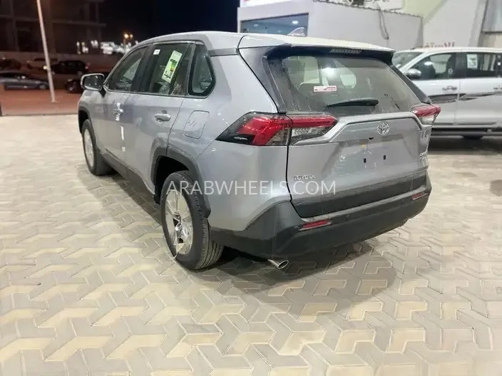 تويوتا راف 4 2025 for Sale in الرياض Image-6