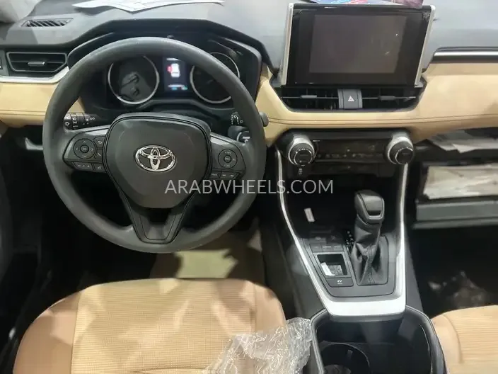 تويوتا راف 4 2025 for Sale in الرياض Image-10
