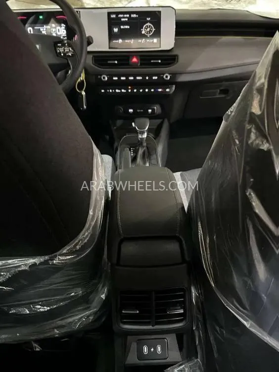 كيا K5 2024 for Sale in الرياض Image-10