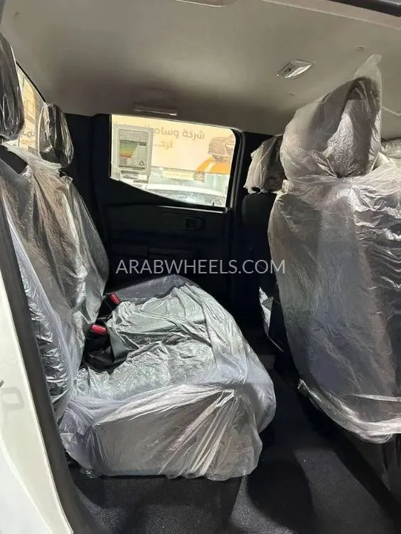 ميتسوبيشي L200 2024 for Sale in الرياض Image-9