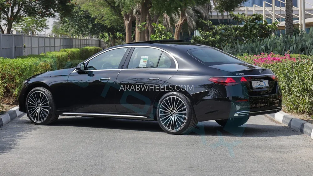مرسيديس بنز E كلاس 2025 for Sale in وادي الدواسر Image-4
