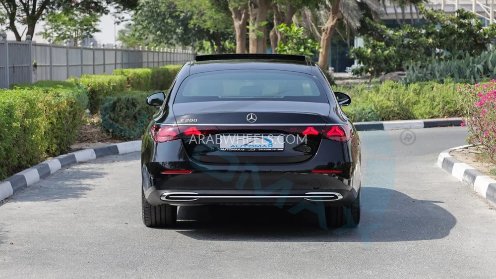 مرسيديس بنز E كلاس 2025 for Sale in وادي الدواسر Image-5