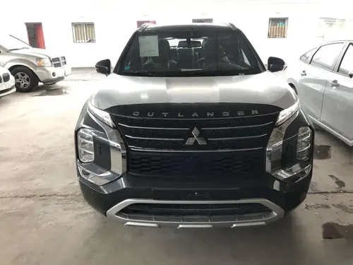 Mitsubishi Outlander 2025 for Sale