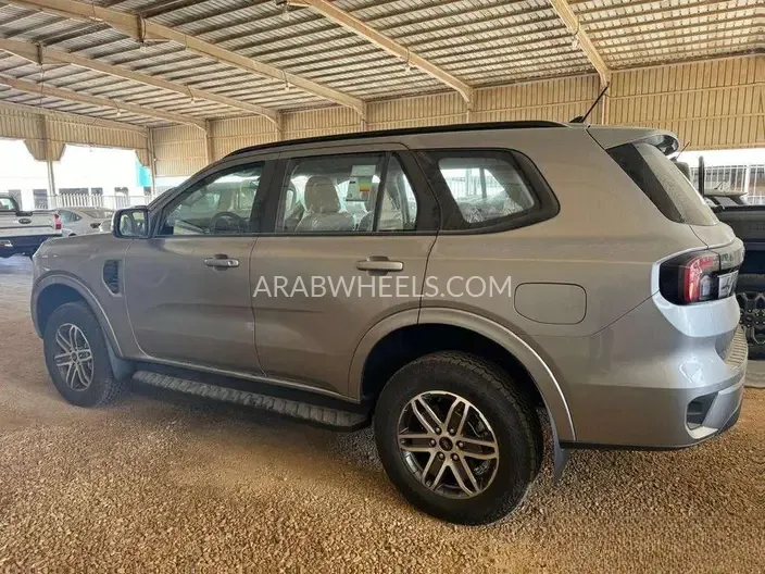 فورد إيفرست 2025 for Sale in الدمام Image-3