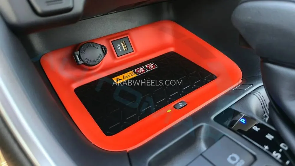 تويوتا راف 4 2025 for Sale in الرياض Image-19